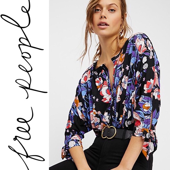 Free People Tops - NWT Free People Keepin’ On Printed Top C1